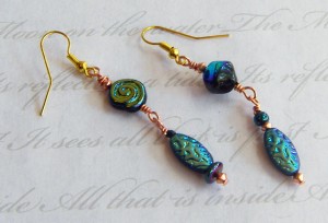 Asymmetrical Midnight Spiral earrings by KCDragonfly 300x204