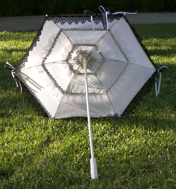 KC Dragonfly - Wedding Mae West Parasol - black and white - top interior