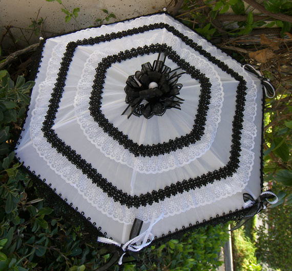 KC Dragonfly - Black and White Mae West wedding parasol v2